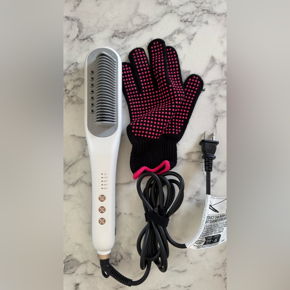 WavyTalk Hair Straightener for Ultimate Hair Hydration | White